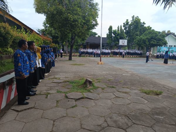 Peringatan Hari Kartini ke-147: SMPN 1 Kayangan Kobarkan Semangat Emansipasi di Era Digital